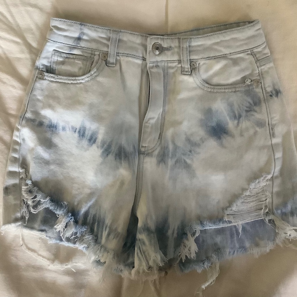 American Eagle Tie Dye Jean Shorts Size: 0